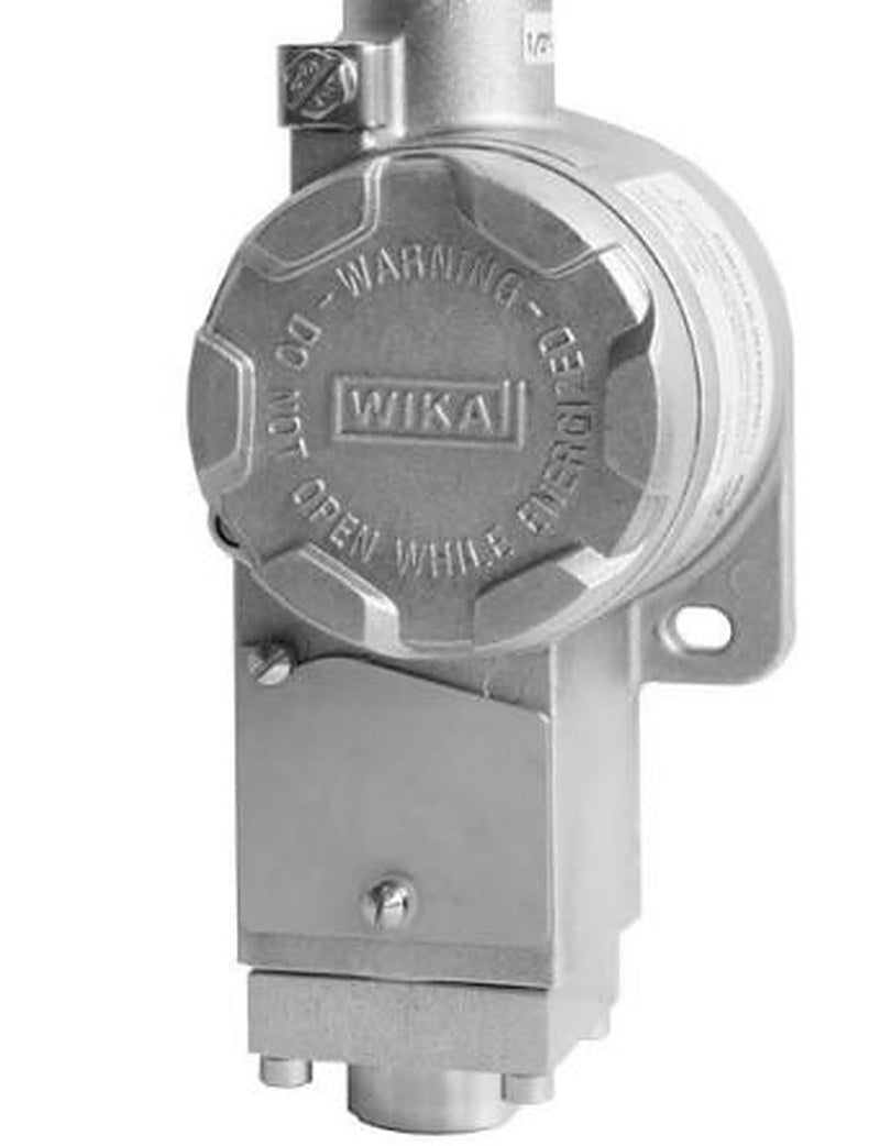 WIKA 1/4 in NPT Screw Pressure Gauge, 10 bar