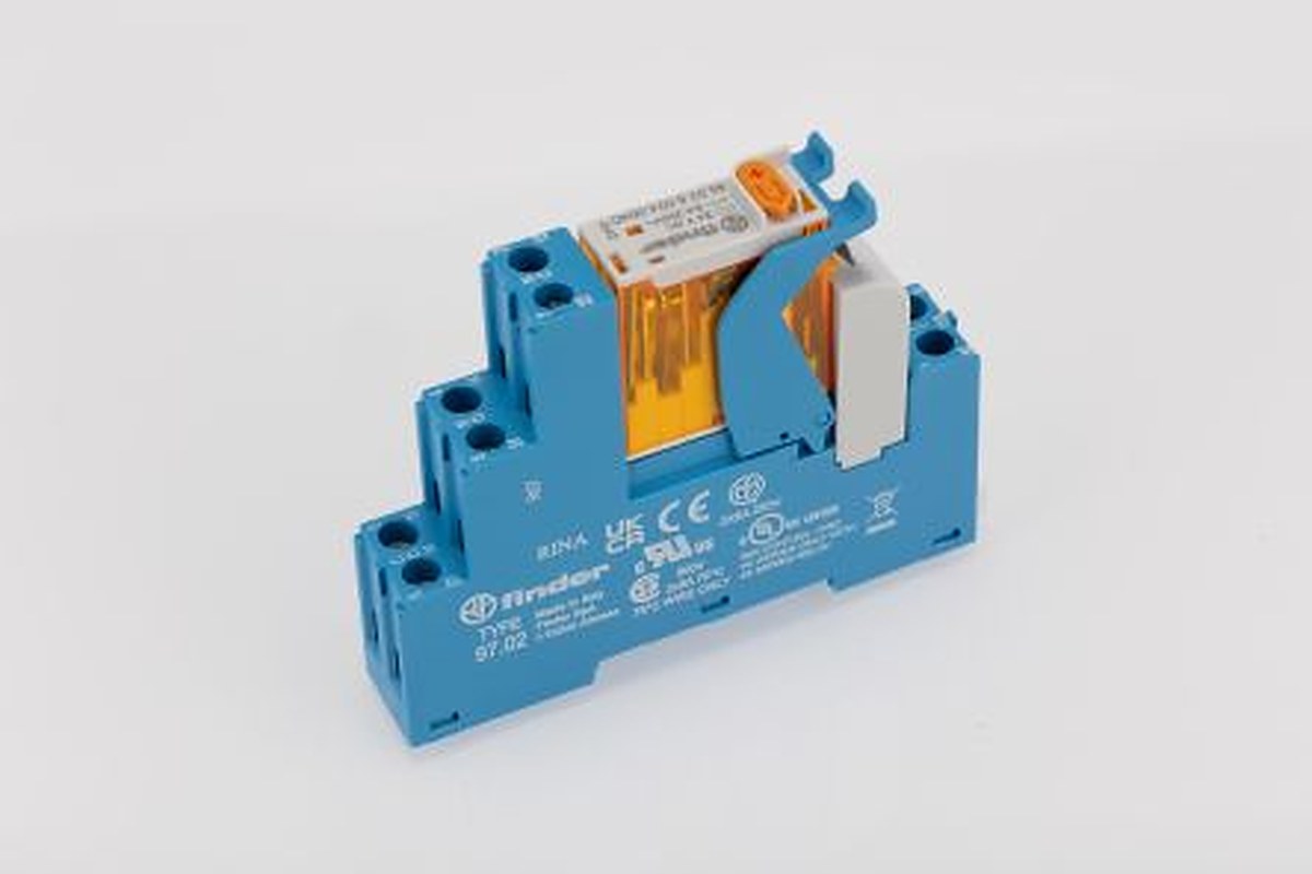 Finder 4C Series Interface Relay, DIN Rail, 24V ac Coil, DPDT, 45mA