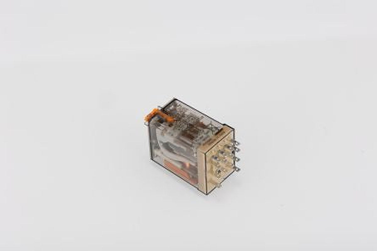 Finder PCB Power Relay, 230V ac Coil, 7A Switching Current, 4PDT