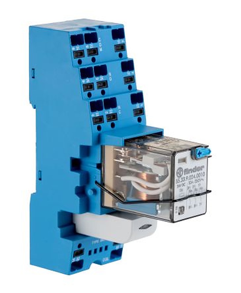 Finder 58 Series Interface Relay, DIN Rail, 24V dc Coil, 3PDT, 40mA