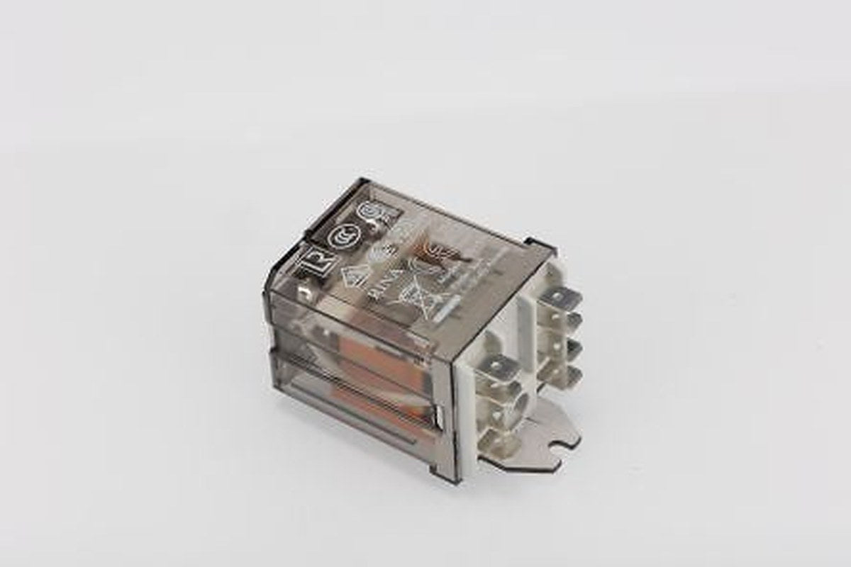 Finder Flange Power Relay, 24V dc Coil, 16A Switching Current, DPDT