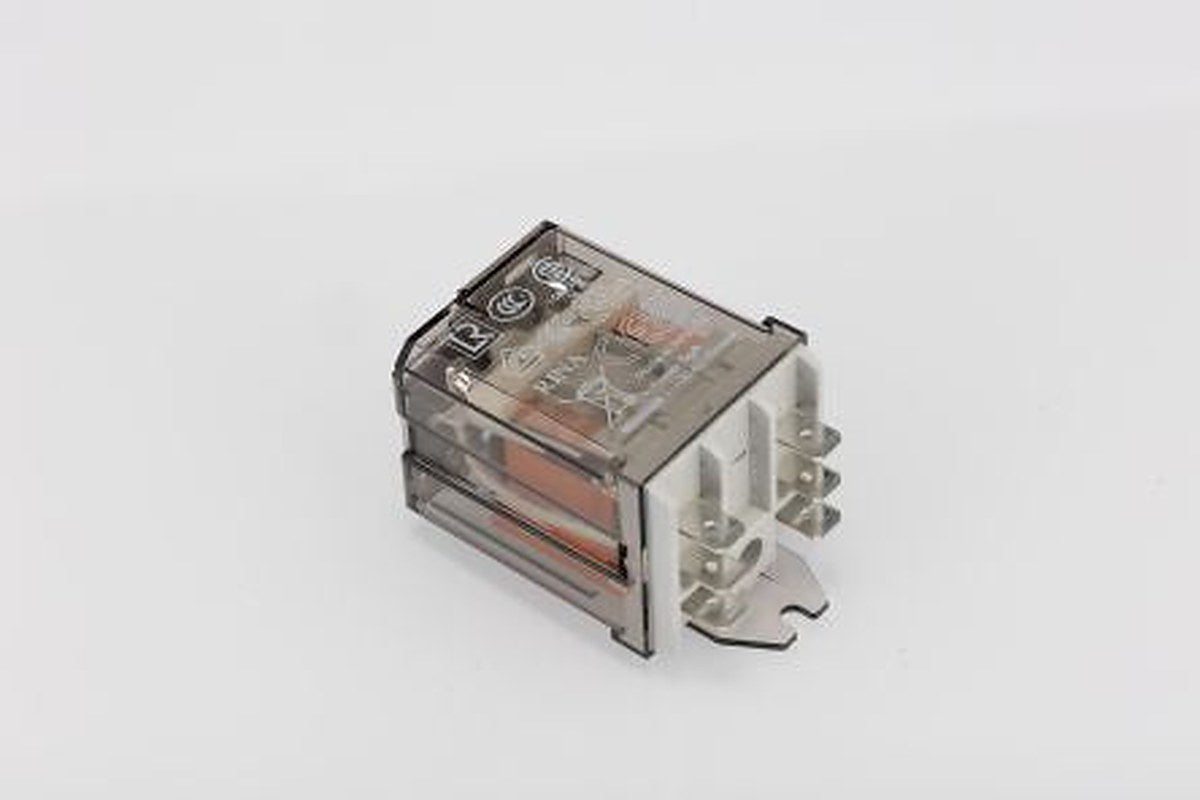 Finder Flange Power Relay, 230V dc Coil, 16A Switching Current, DPDT