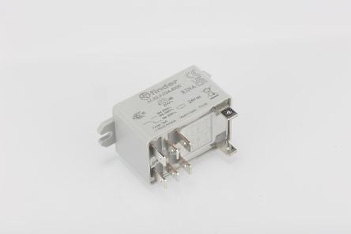 Finder Flange Power Relay, 24V Coil, 30A Switching Current, DPDT