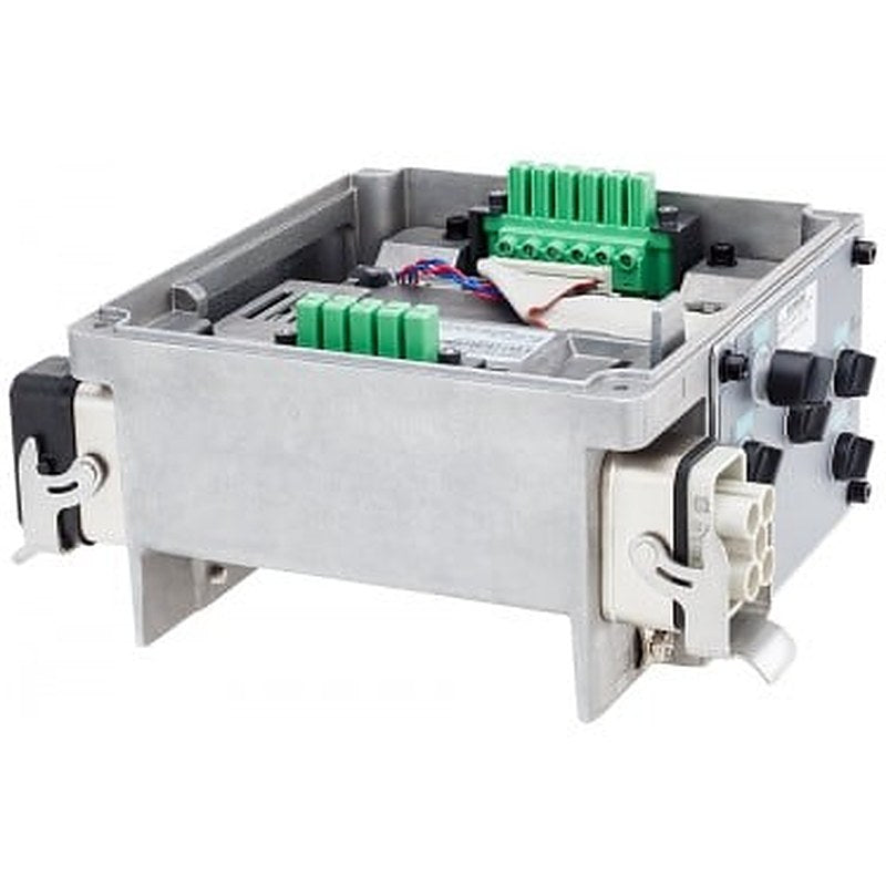 SINAMICS G110M Control Unit CU240M AS-Interface Q AS-Interface with plug-in connections for motor frame size 100/112 4 DI, 2 DO, 2 AI, 1 F-DI PTC/KTY connection EM brake control Degree of protection IP65 Ambient temperature -10 to +55° 105x 205x 171 (HxWxD) without Power Module