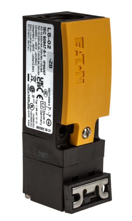 Eaton LS4 ZB Safety Interlock Switch Actuator Included, Plastic, Spring Lock