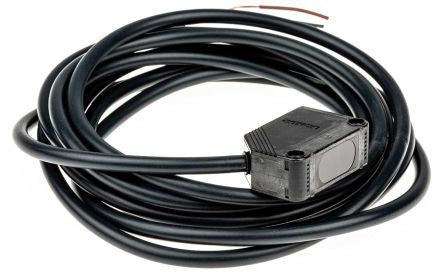 Omron Diffuse Photoelectric Sensor, Block Sensor