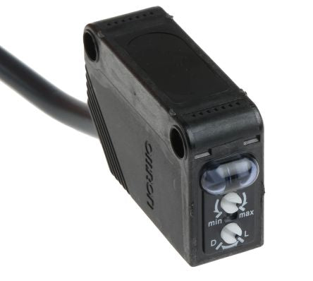Omron Diffuse Photoelectric Sensor, Block Sensor