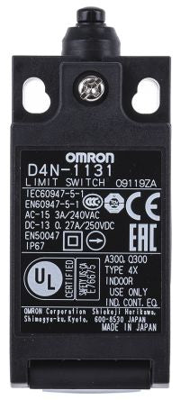 Omron D4n Series Plunger Limit Switch, 1 NO/1 NC, IP67, Plastic Housing