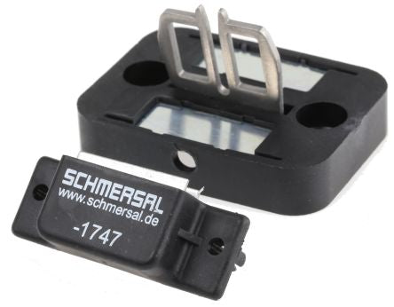 Schmersal Actuator for Use with AZ 15 Safety Switch