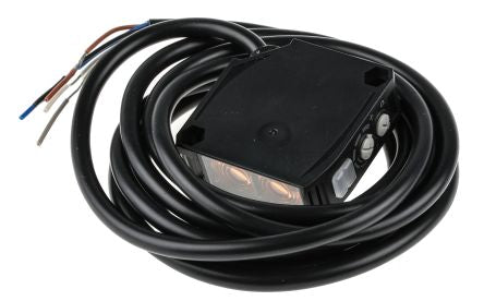 Omron Diffuse Photoelectric Sensor, Block Sensor