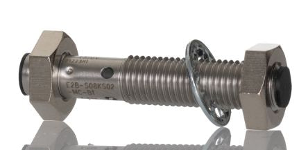 Omron E2B-S08KS02-MC-B1 Threaded Barrel Inductive Proximity Sensor, M8 PNP E2B 3V 30 mm 1000 V ac 30 V dc 200mA