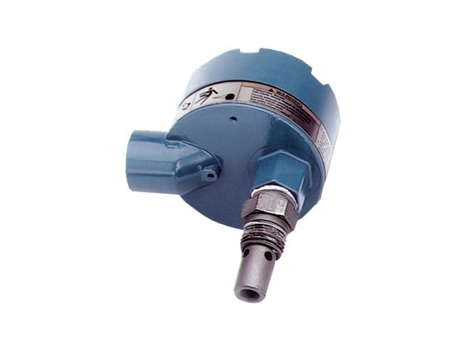 Moderate to high conductivity, rugged, screw-in mounting configuration.