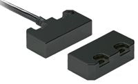 Omron F3S-TGR-N_U Series Magnetic Non-Contact Safety Switch, Plastic Housing, 24V dc, NO, 2 NC, M12