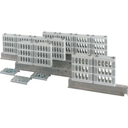 Eaton XTBGBC12X30X10/4 Series Steel Bracket for Use with Busbar 207 mm x 666 mm x 640.5mm