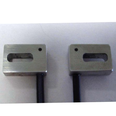 Omron Plastic Fibre Optic Sensor 1800 mm, IP67