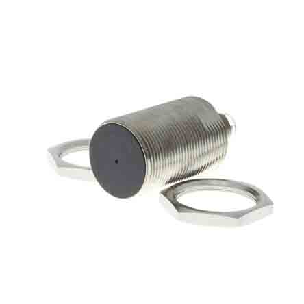 Omron E2A-S30KS15-M1-B1 Threaded Barrel Inductive Proximity Sensor, M30 PNP E2A 24V dc 15 mm 32 V dc 200mA