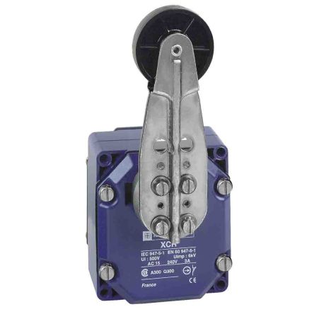 Telemecanique Sensors OsiSense XC Series Roller Lever Limit Switch, 1 NO/1 NC, IP54, Zinc Alloy Housing, 240V ac, 3A