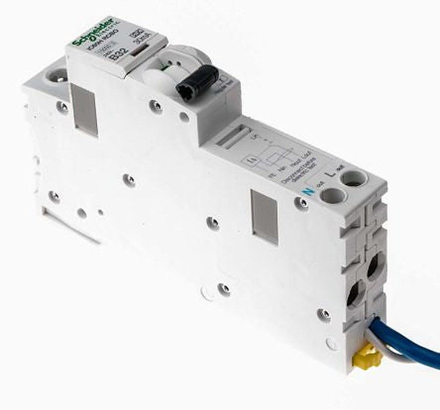 Schneider Electric Residual Current Circuit Breaker with Overload Protection, 32A Current Rating, 1-Pole, 30 mA Trip