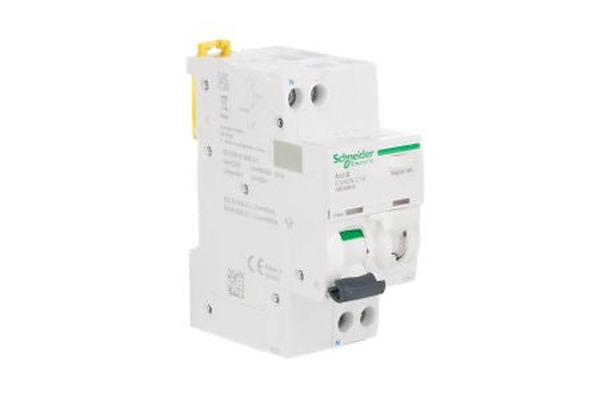 Schneider Electric Residual Current Circuit Breaker with Overload Protection, 16A Current Rating, 1-Pole, 30 mA Trip