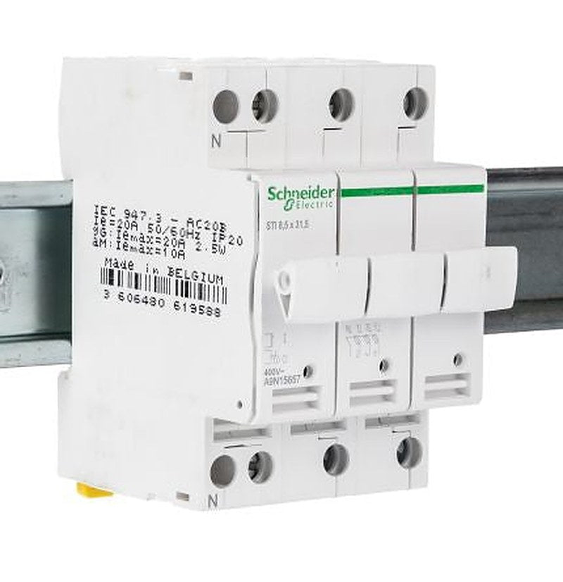 Schneider Electric Fuse Switch Disconnector, 3-Pole, 10A, 8.5 x 31.5 mm