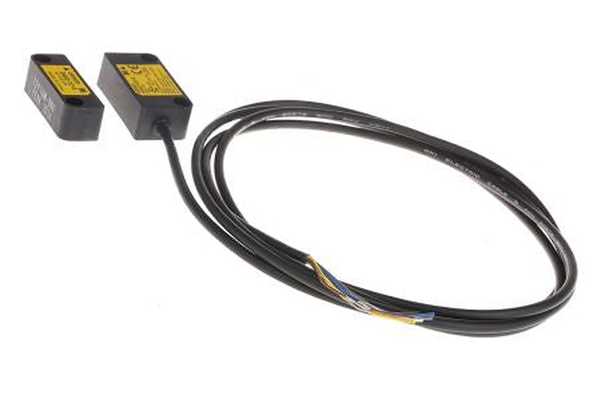 Omron D40A Series Magnetic Non-Contact Safety Switch, PBT Housing, 24V dc, 1 NO, Cable
