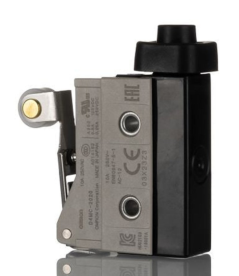 Omron D4MC Series Short Hinge Roller Lever Limit Switch, 1 NO/1 NC, IP67, Metal Housing, 480V ac, 10A