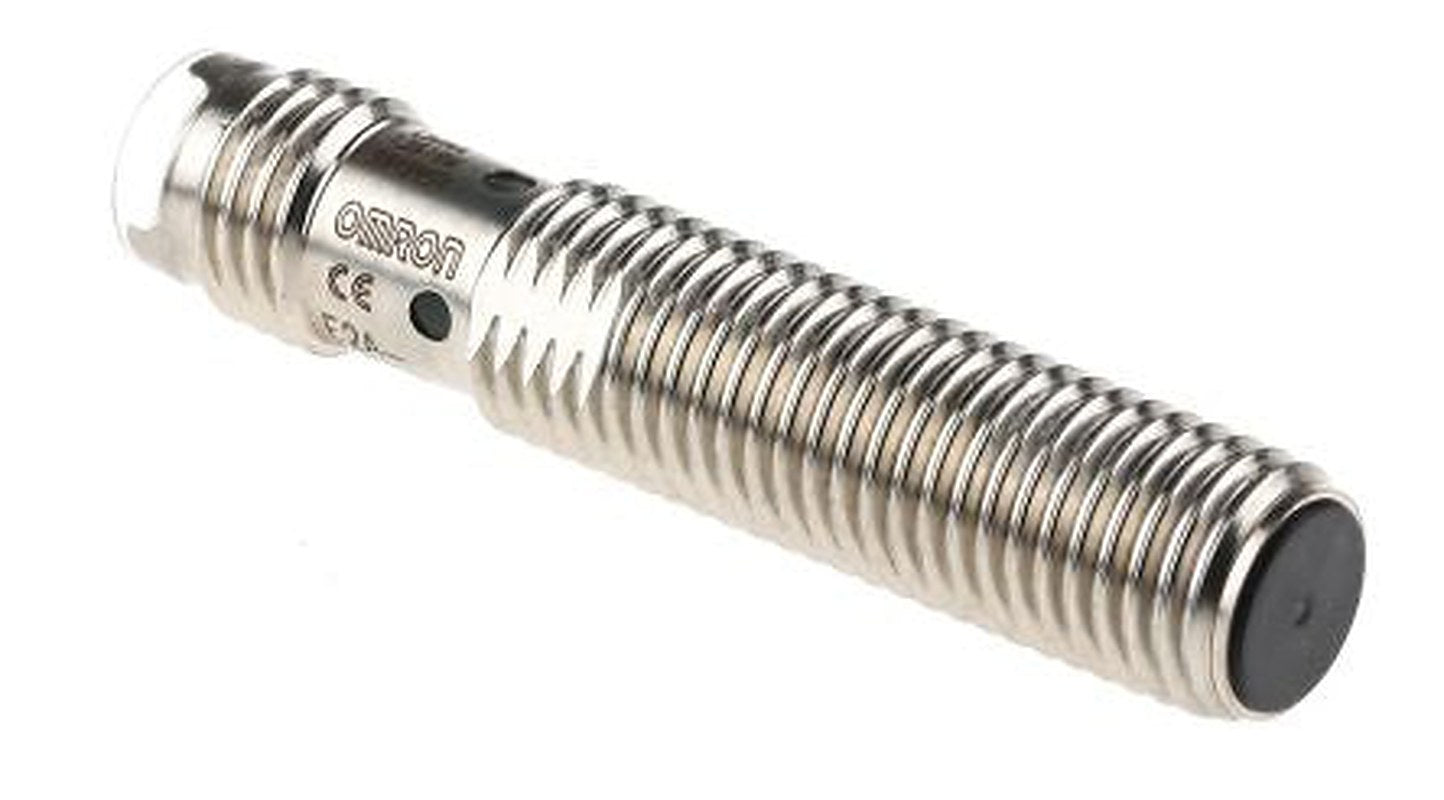 Omron E2A-S08KS02-M5-B2 Threaded Barrel Inductive Proximity Sensor, M8 PNP E2A 32V 30 mm 240 V ac 32 V dc 200mA