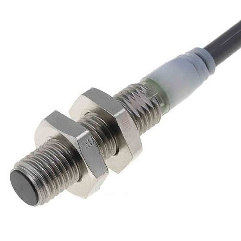 Omron E2A-S08KS02-WP-B2 5M Threaded Barrel Inductive Proximity Sensor, M8 PNP E2A 24V dc 2 mm 32 V dc 200mA