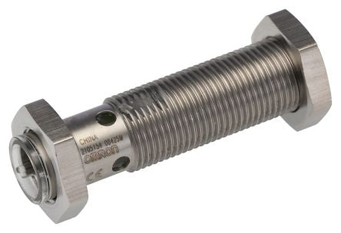 Omron E2A-S12KS04-M1-B2 Threaded Barrel Inductive Proximity Sensor, M12 PNP E2A 24V dc 4 mm 32 V dc 200mA