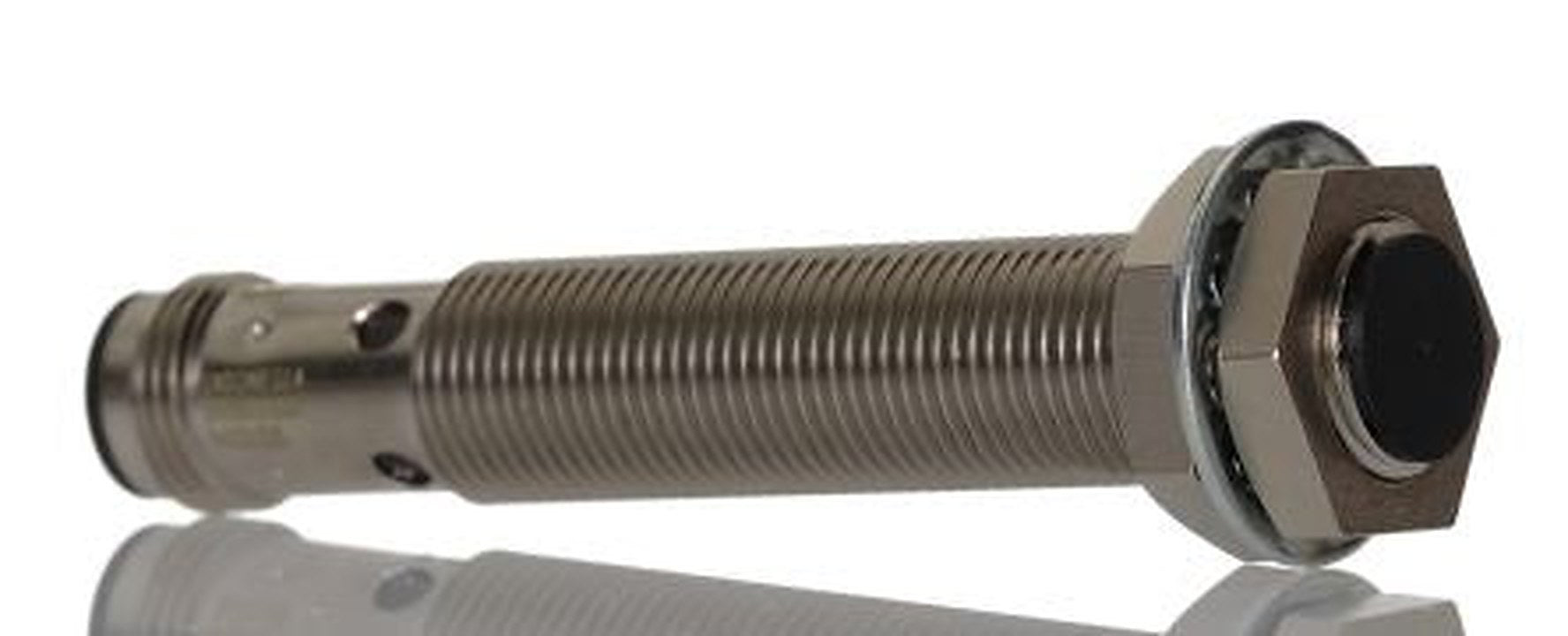 Omron E2B-M12LS04-M1-B1 Threaded Barrel Inductive Proximity Sensor, M12 PNP E2B 24V dc 4 mm 30 V dc 200mA