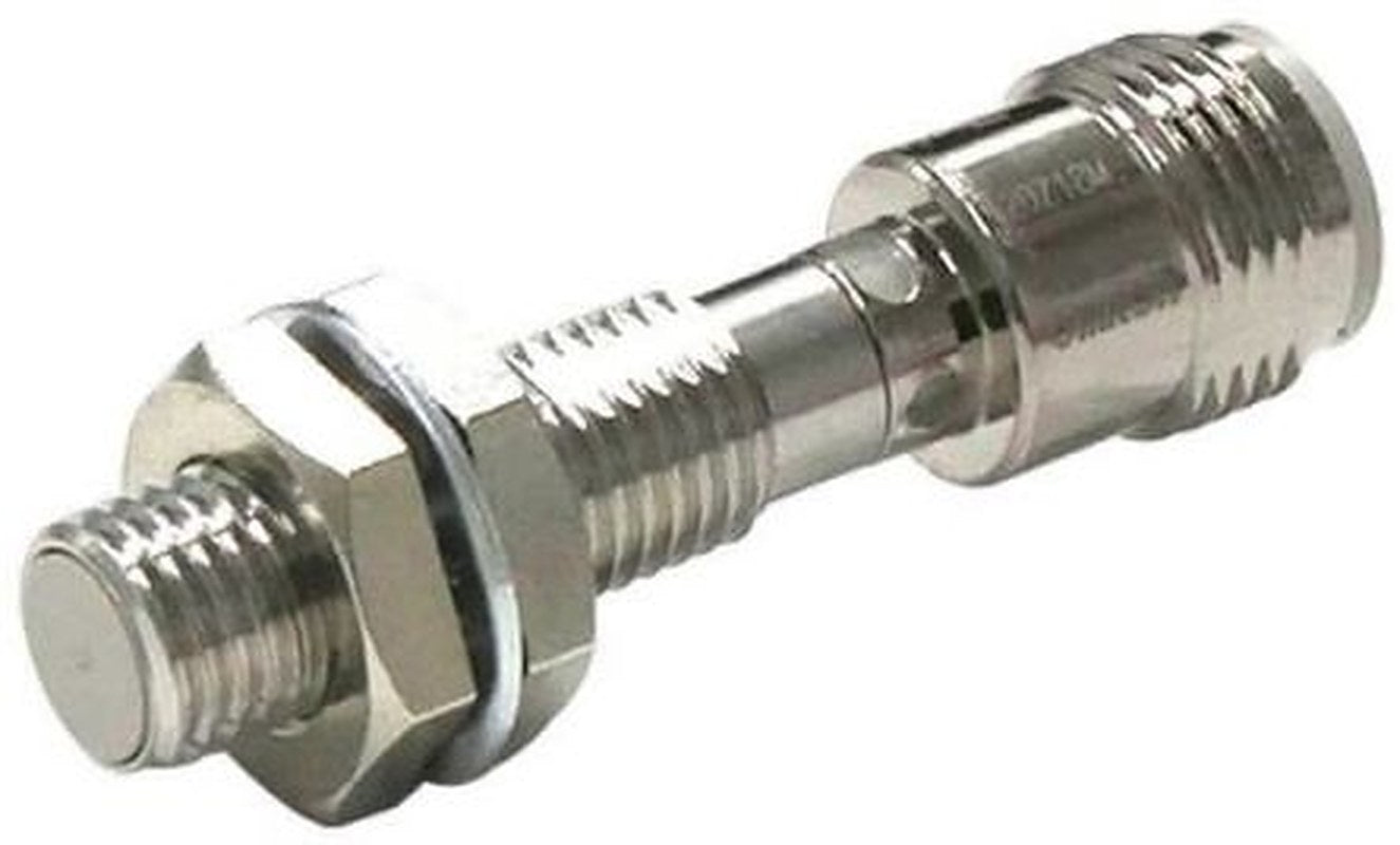 Omron E2E-X1R5B1T8-M1 Threaded Barrel Inductive Proximity Sensor, M8 PNP E2E 30V dc 1 mm 30 V dc 200mA