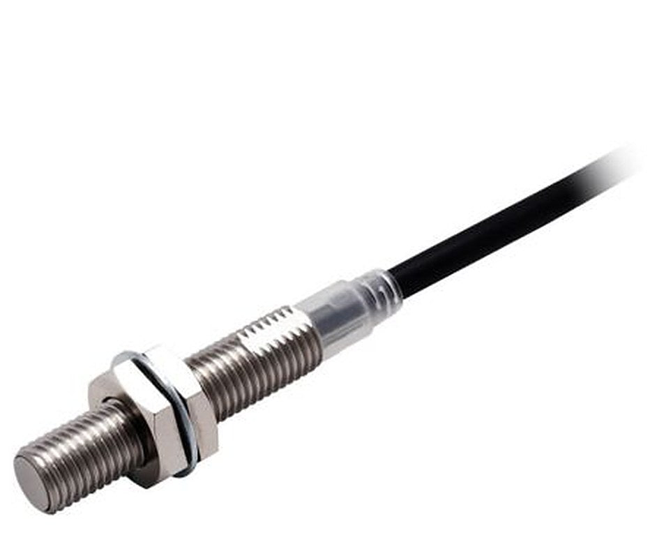 Omron E2E-X2B1TL8 5M Threaded Barrel Inductive Proximity Sensor, M8 PNP E2E 30V dc 2 mm 30 V dc 200mA