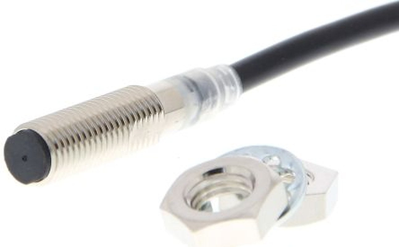 Omron E2E-X3D28-TR 5M Threaded Barrel Inductive Proximity Sensor, M8 2-Wire 30V 3 mm 30 V dc 100mA, 3 mA
