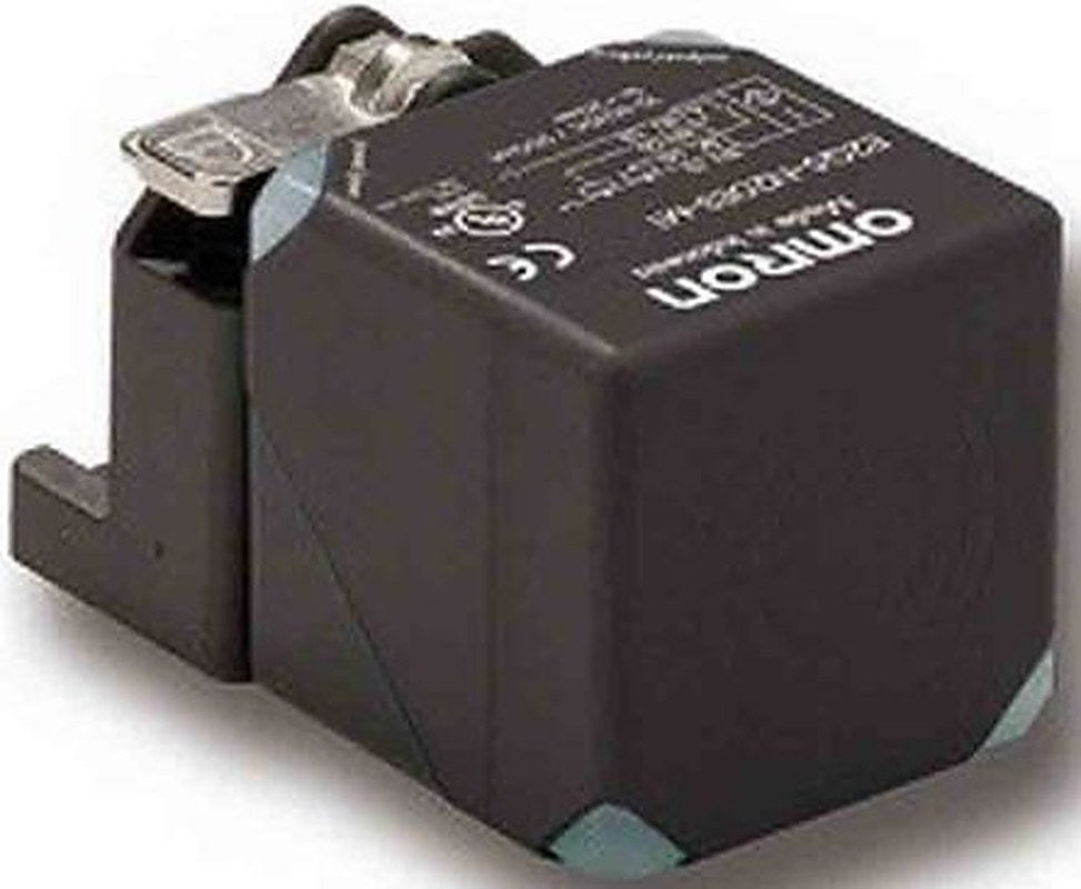 Omron E2Q5-N20E1-M1 Block Inductive Proximity Sensor, M12 NPN E2 30V 20 mm 30 V dc 200mA