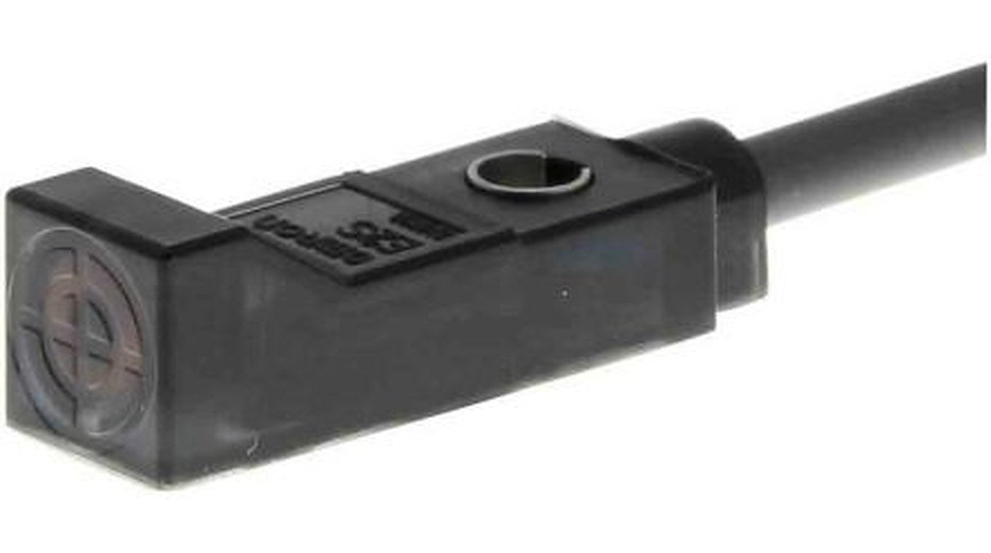 Omron E2S-W11 1M Block Inductive Proximity Sensor 2-Wire E2S 24V dc 24 V dc 50mA