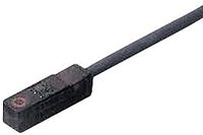 Omron E2S-W25 5M Block Inductive Proximity Sensor, M3 PNP E2S 30V 2.5 mm 30 V dc 50mA