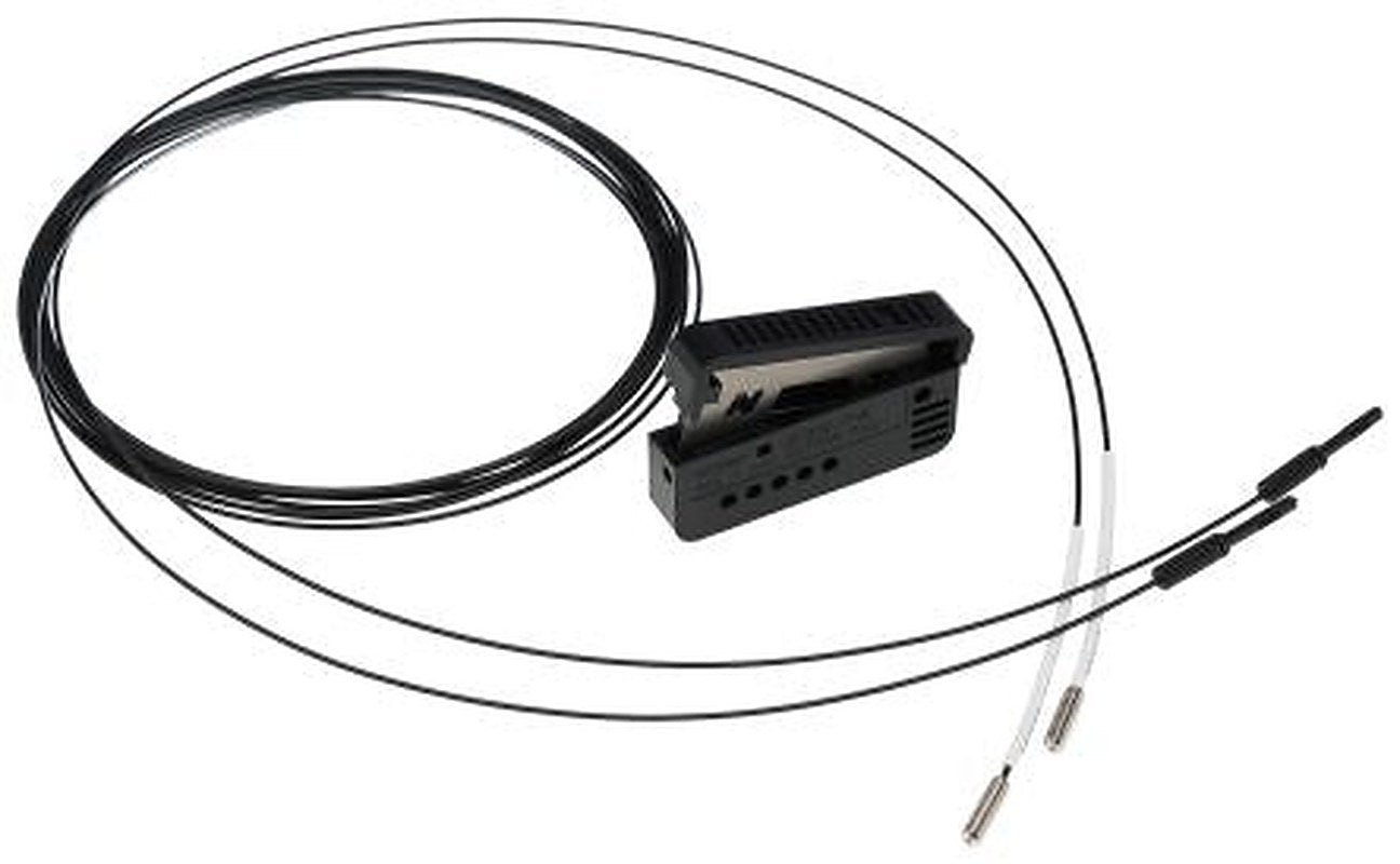 Omron Plastic Fibre Optic Sensor, PNP, NPN Output, IP67