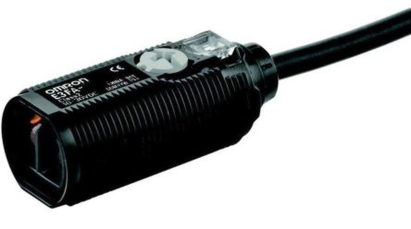 Omron Retroreflective Photoelectric Sensor, Cylindrical Sensor