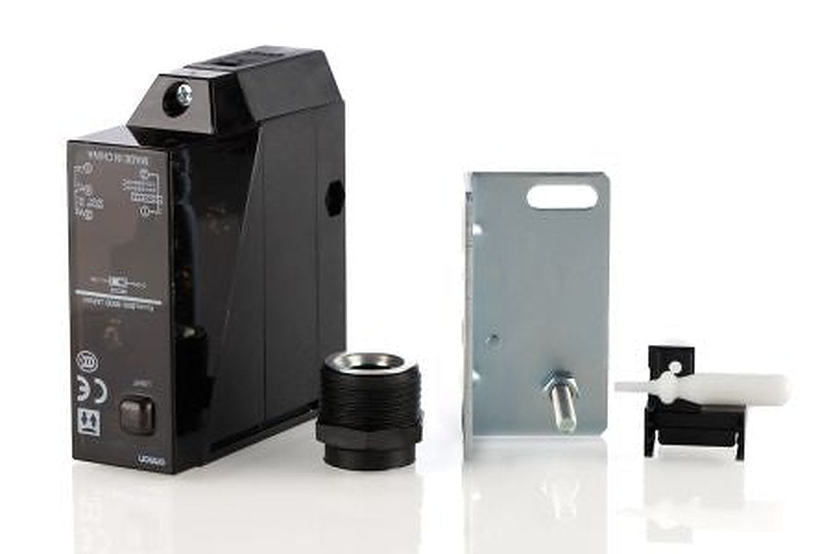 Omron Retroreflective Photoelectric Sensor, Block Sensor