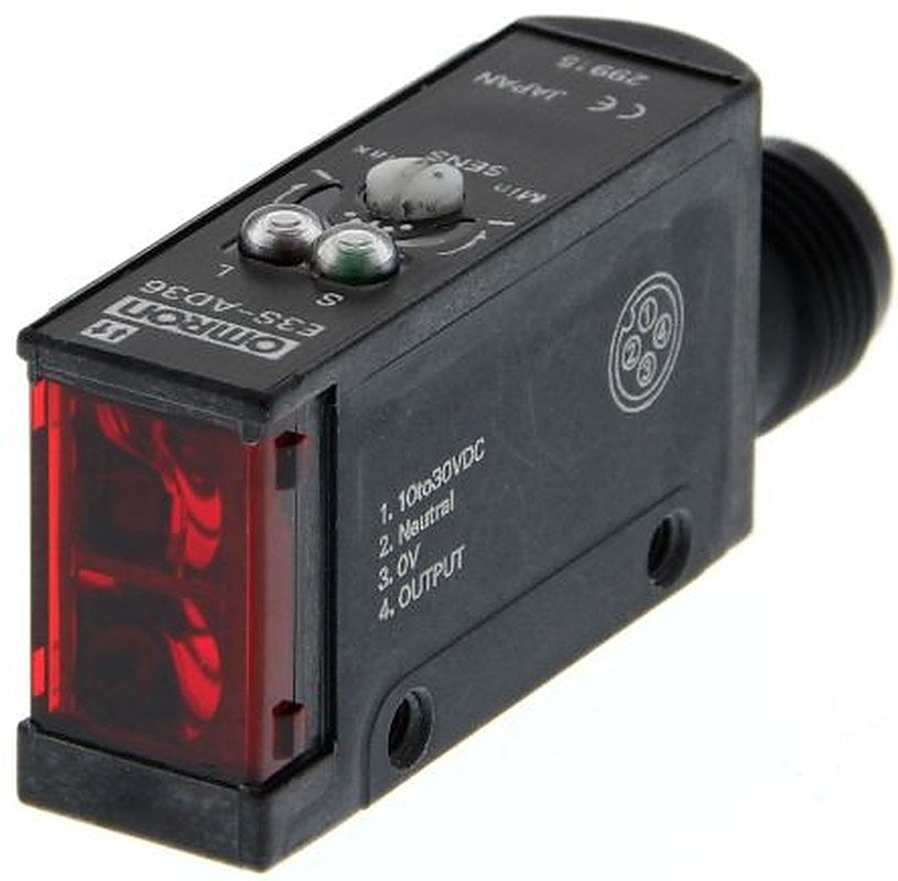 Omron Diffuse Photoelectric Sensor, Block Sensor
