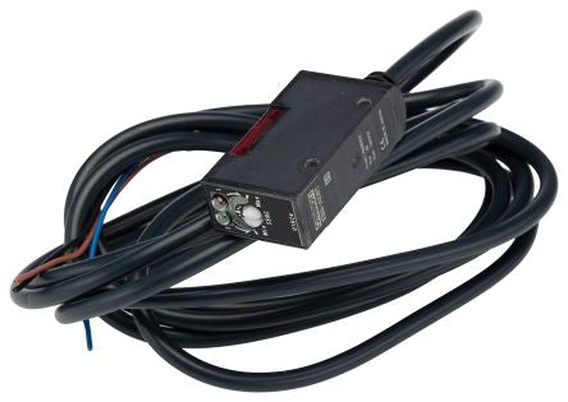 Omron Diffuse Photoelectric Sensor, Block Sensor