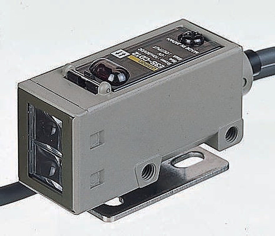 Omron Retroreflective Photoelectric Sensor, Block Sensor