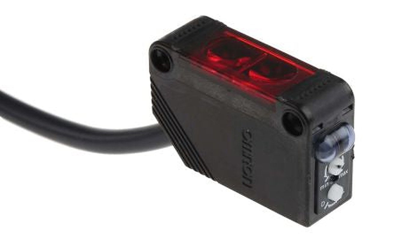 Omron Retroreflective Photoelectric Sensor, Block Sensor
