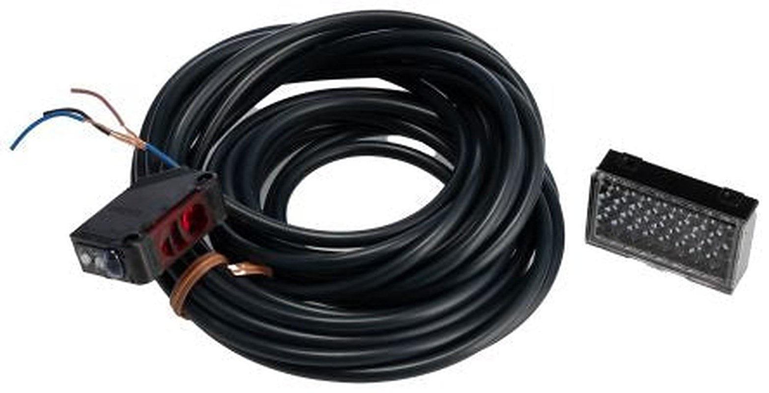 Omron Retroreflective Photoelectric Sensor, Block Sensor