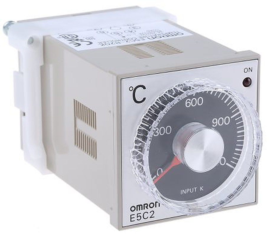 Omron E5C2 DIN Rail, Flush, Panel On-Off Temperature Controller 4 Input, 4 Output Relay 240V ac On-Off