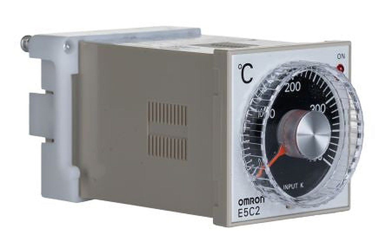 Omron E5C2 DIN Rail, Flush, Panel On-Off Temperature Controller 4 Input, 4 Output Relay 240V ac On-Off