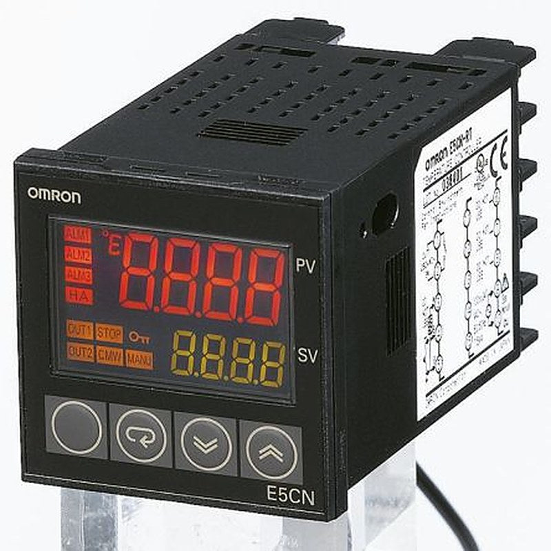 Omron E5CN PID Temperature Controller, 48 x 48 (1/16 DIN)mm, 3 Output Relay, 100 → 240 V ac Supply Voltage