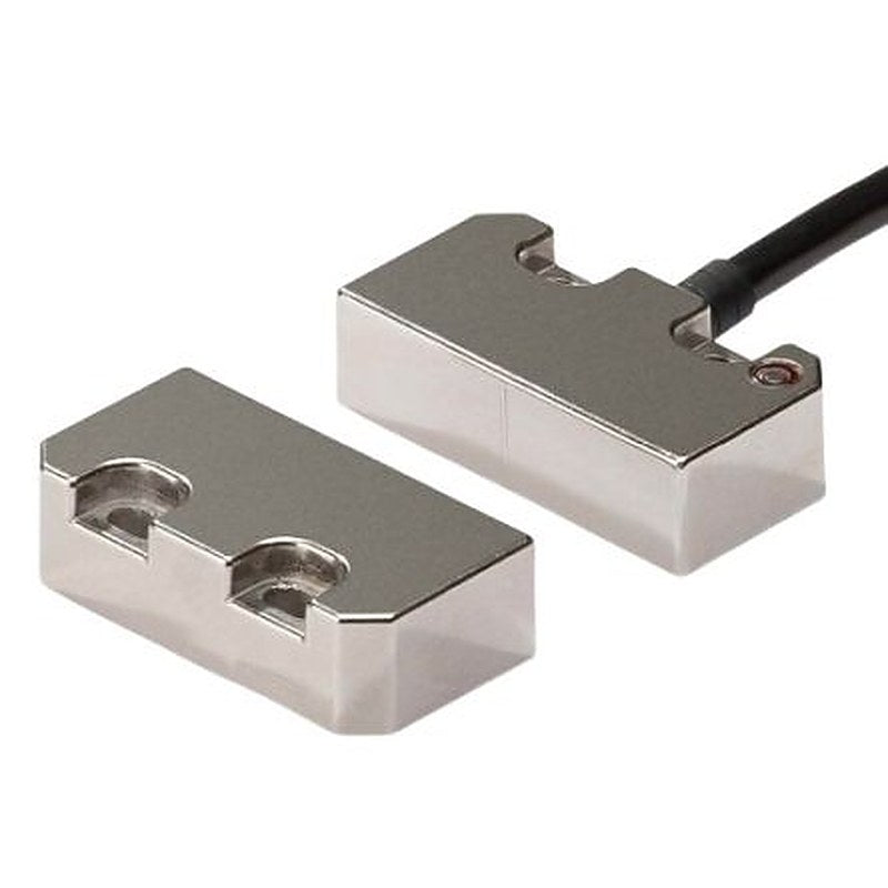 Omron F3S Series Hall Coded Non-Contact Safety Switch, Stainless Steel Housing, 24V dc, 2 NC, 2 m Cable