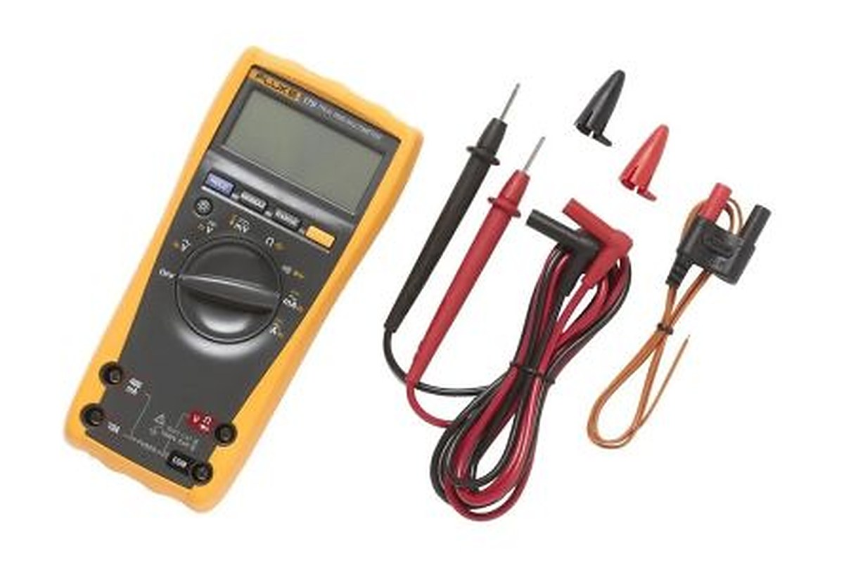 Fluke 179/TPAK/C25 Digital Multimeter, 1000 V Max, 50 MΩ CAT III 1000 V, CAT IV 600 V