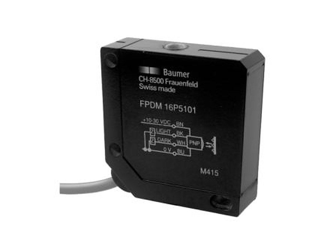 Baumer Retroreflective Photoelectric Sensor, Rectangular Sensor